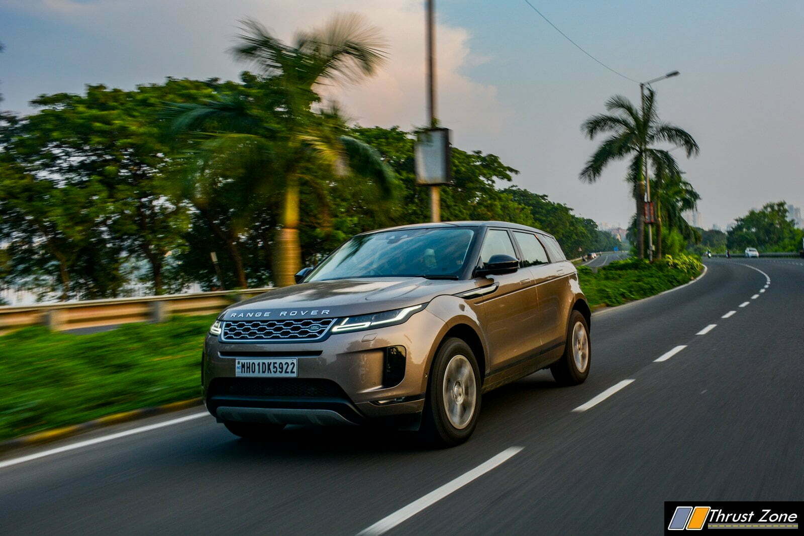 2020-Range-Rover-Evoque-Diesel-India-Review-16
