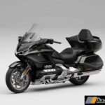 21YM HONDA GL1800 GOLD WING TOUR