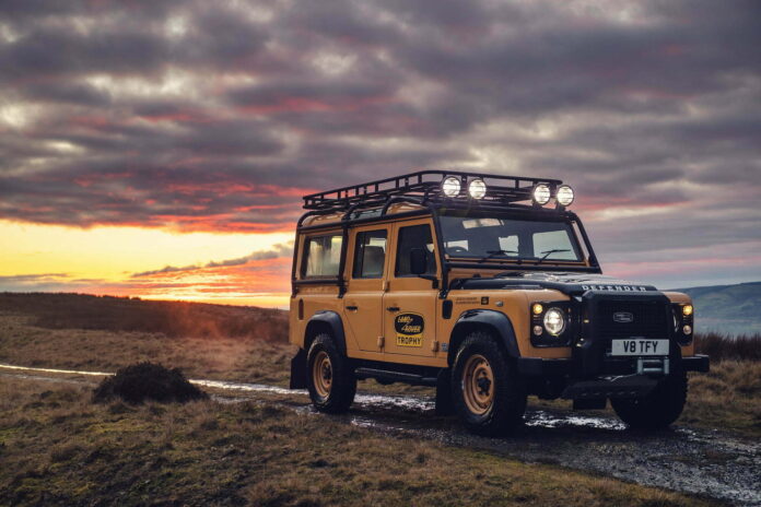 Land Rover Classic_Defender Works V8 Trophy _1