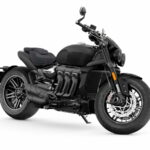 2021-Triumph-Rocket3-R-Black (2)