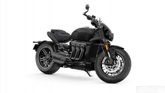 2021-Triumph-Rocket3-R-Black (2)