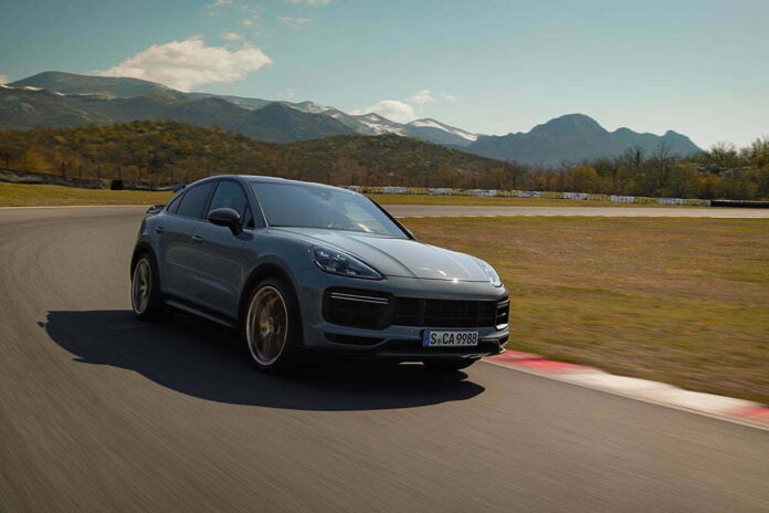 2021 Porsche Cayenne Turbo GT (1)