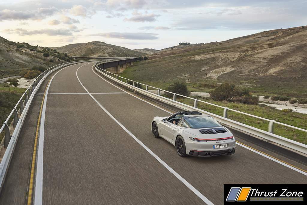 2022 Porsche 911 Targa 4 GTS 992 (1)