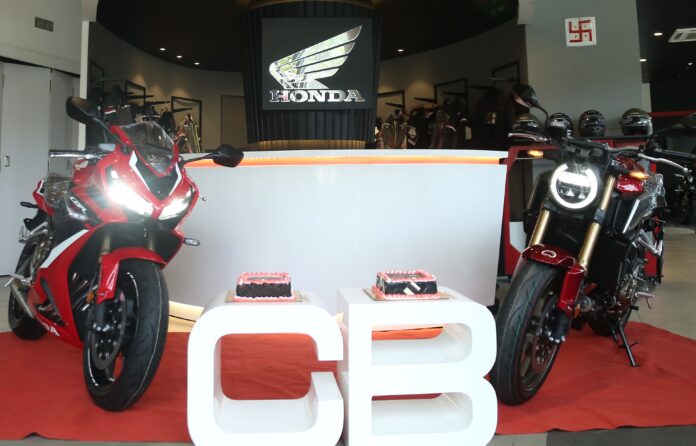 Customer deliveries of CB & CBR 650R