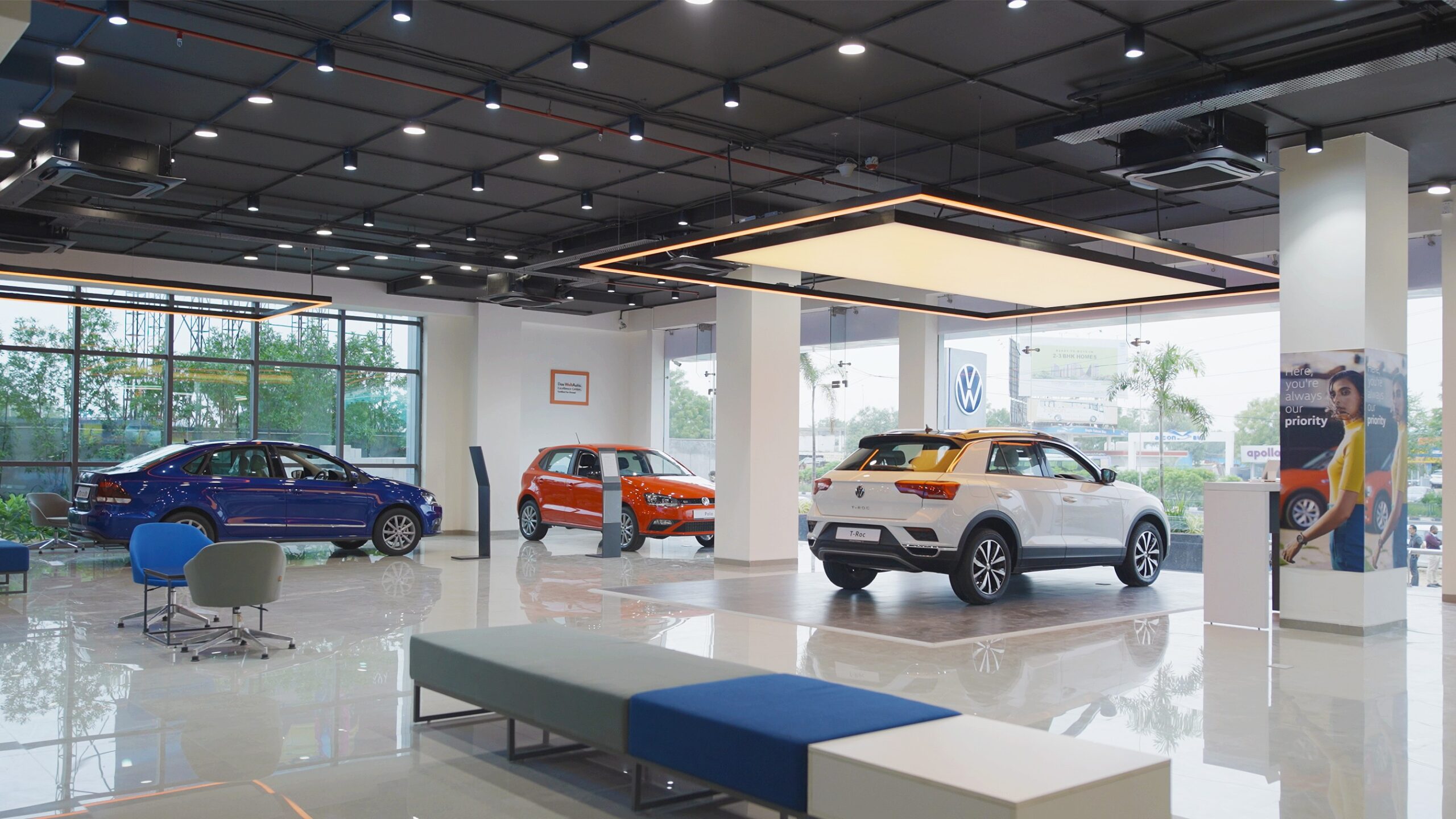Volkswagen India Dealerships Get The Stellar New Logo And Design (2)