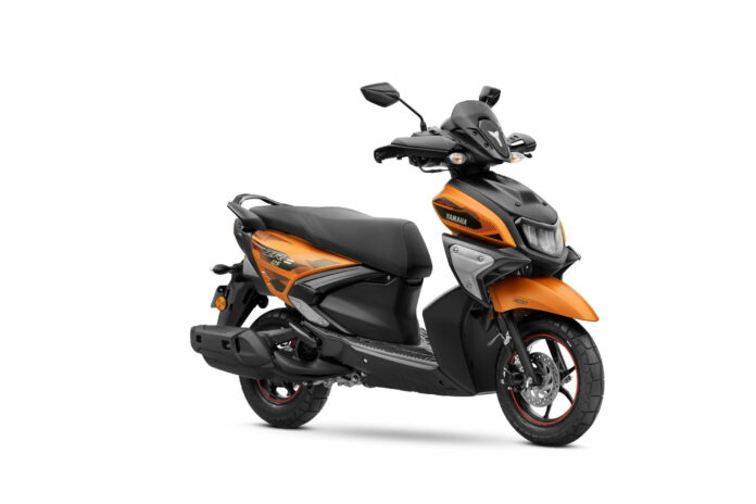 Yamaha RayZR 125 Fi Hybrid Launched in India! (2)