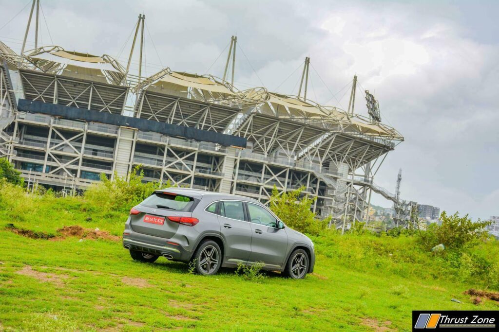 2021-mercedes-gla-diesel-india-review-11