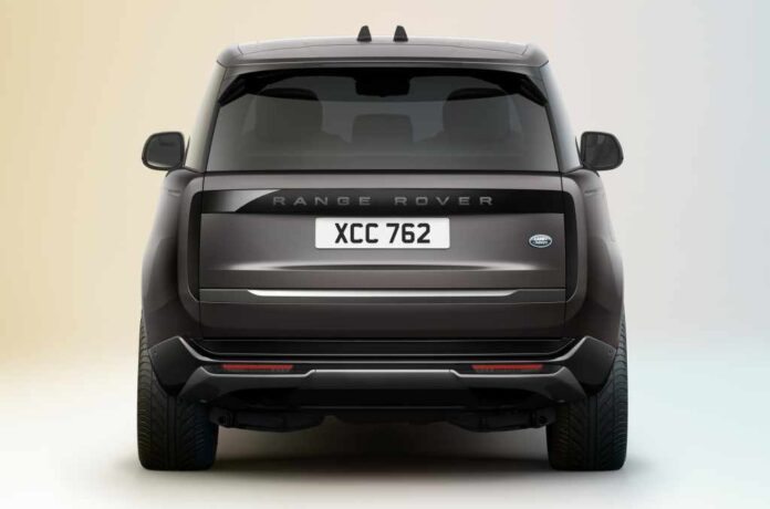 2022-Range-Rover-LWB-India (8)