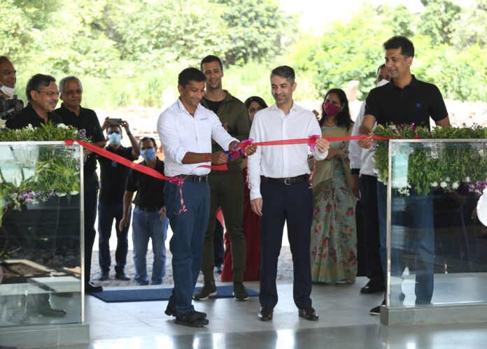 Bajaj Launches Utsah - A Wellness and Recreational Facility At Akurdi Facility (1)
