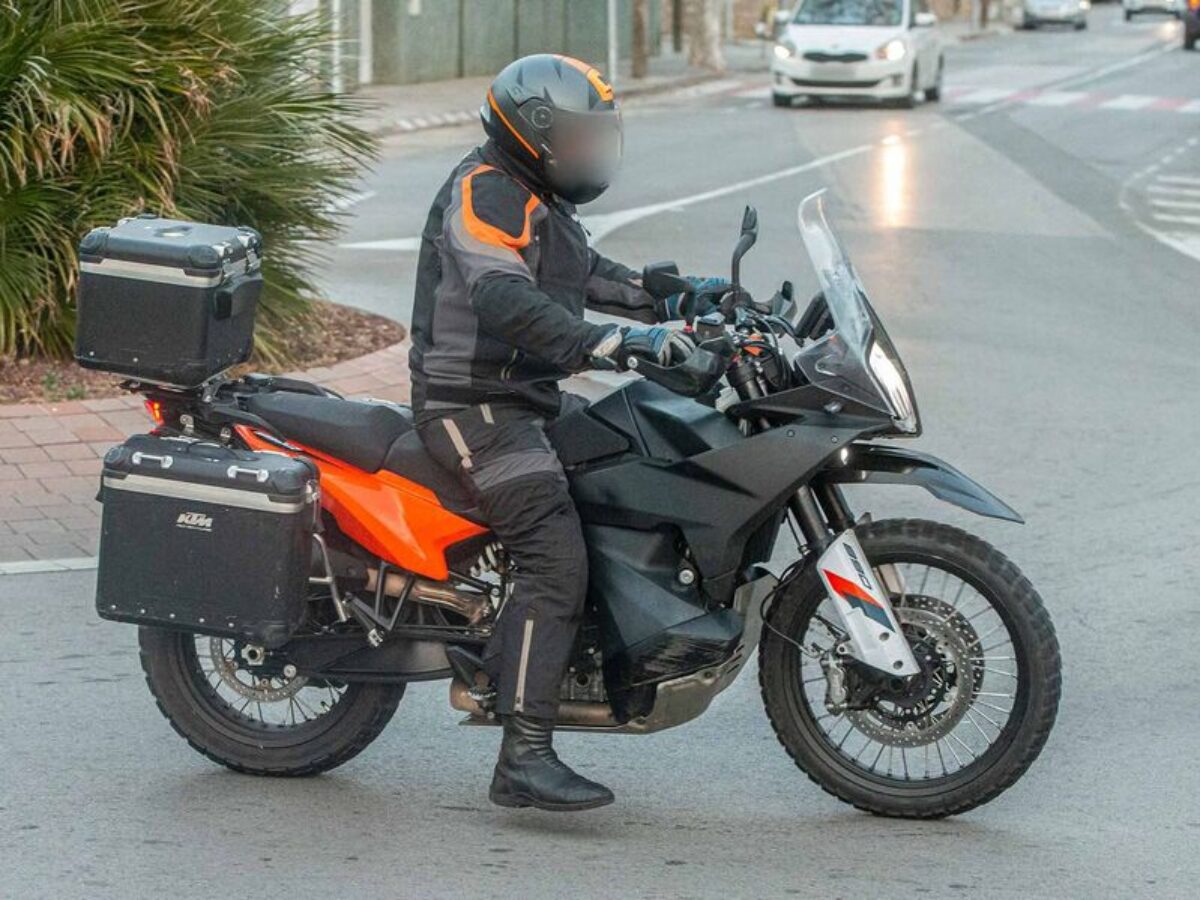 Two Variants Of 2022 KTM 890 Adventure 