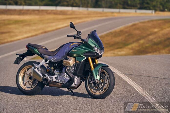 2022 Moto Guzzi V100 Mandello (2)
