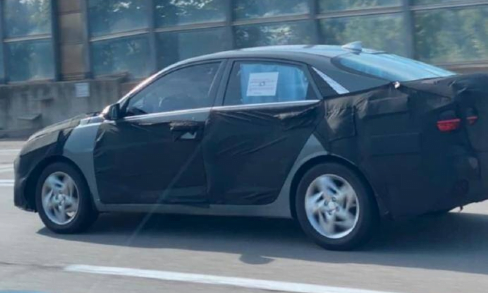 All-new-Hyundai-Verna-spied-on-test-for-the-first-time-likely-to-make-global-debut-in-2022-Technology-News-Firstpost