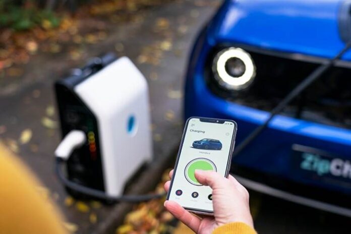 Revolutionary Portable Electric Car Charger Revealed By ZipCharge AT COP26 (2)