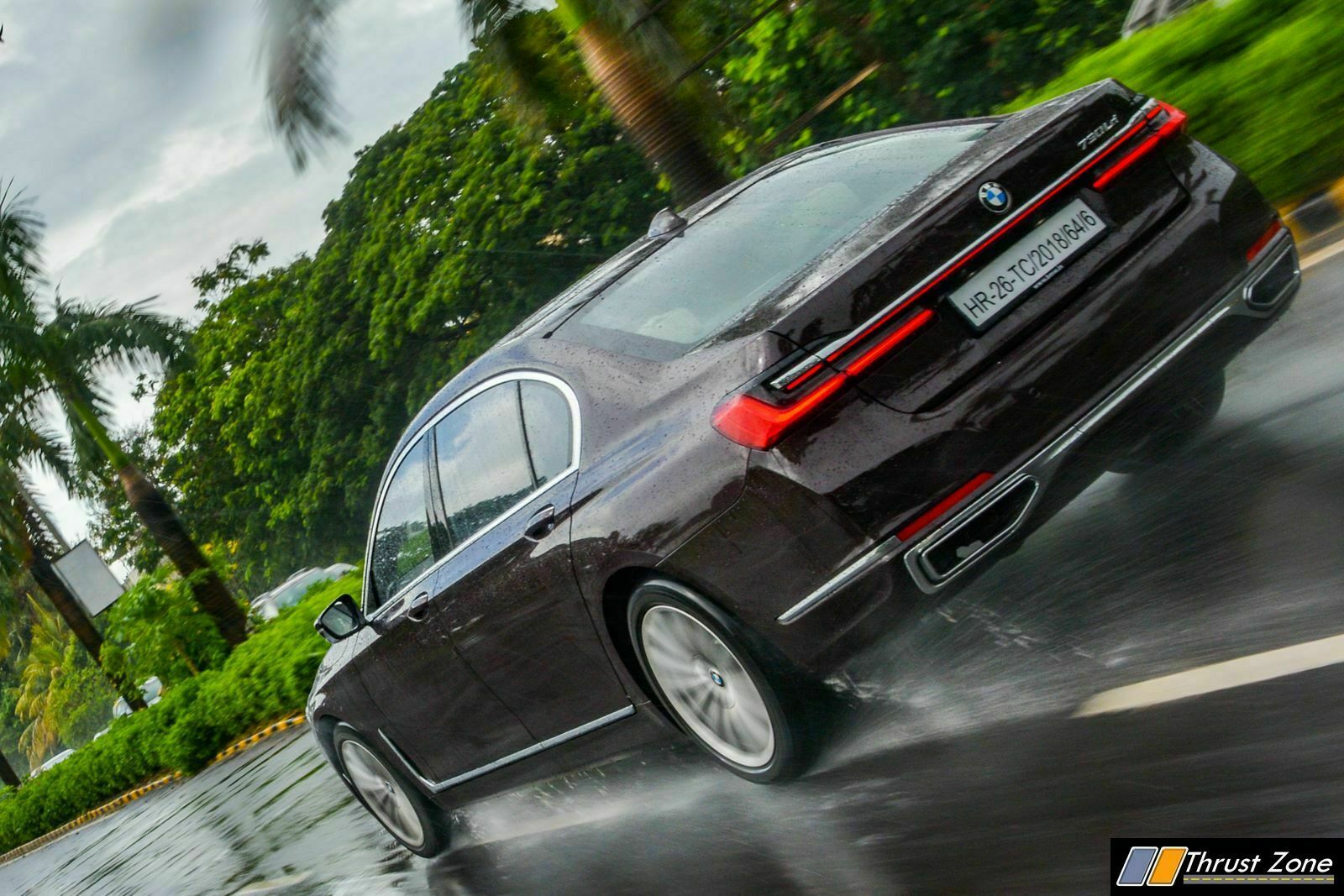 2021-BMW-7-Series-India-Review-Diesel-5