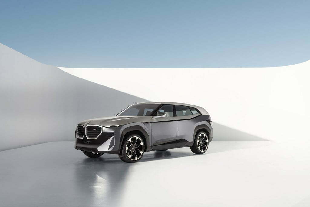 BMW Concept XM Is Unapologetically Radical In All Areas! (5)