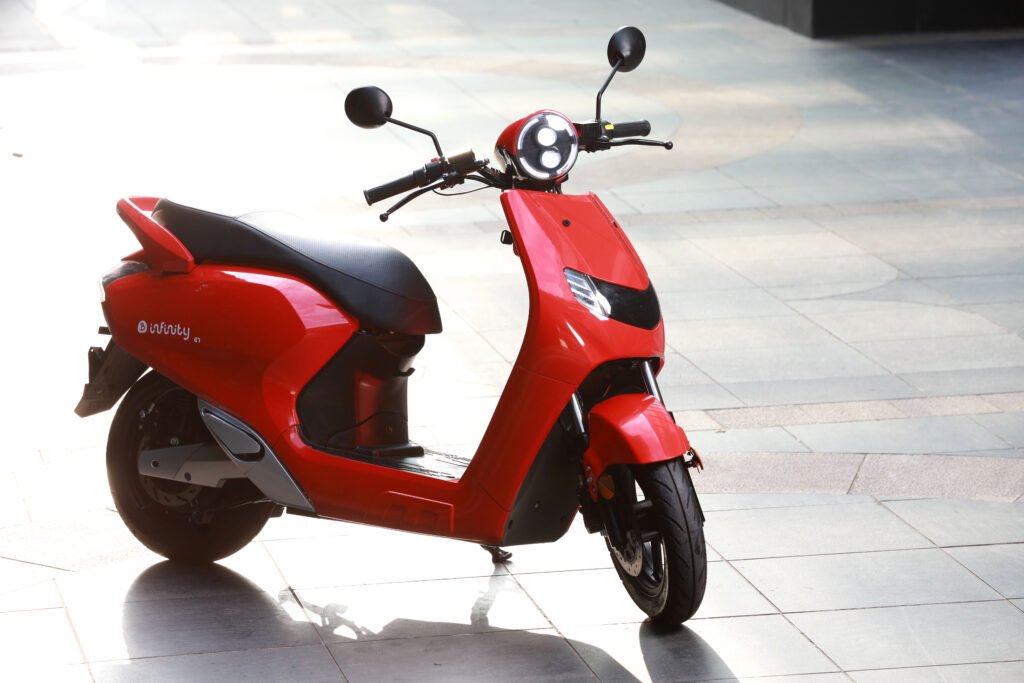 Bounce Infinity Scooter Launched With Battery As Service Option (3)