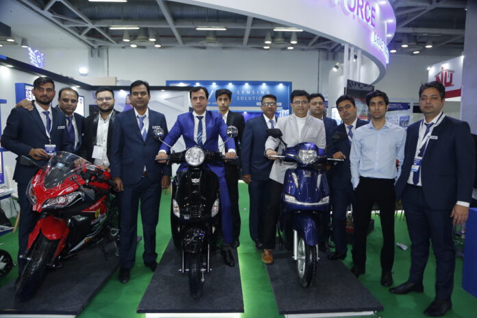 GT-Force Unveils 3 EV Two Wheelers At EV India Expo 2021 (1)