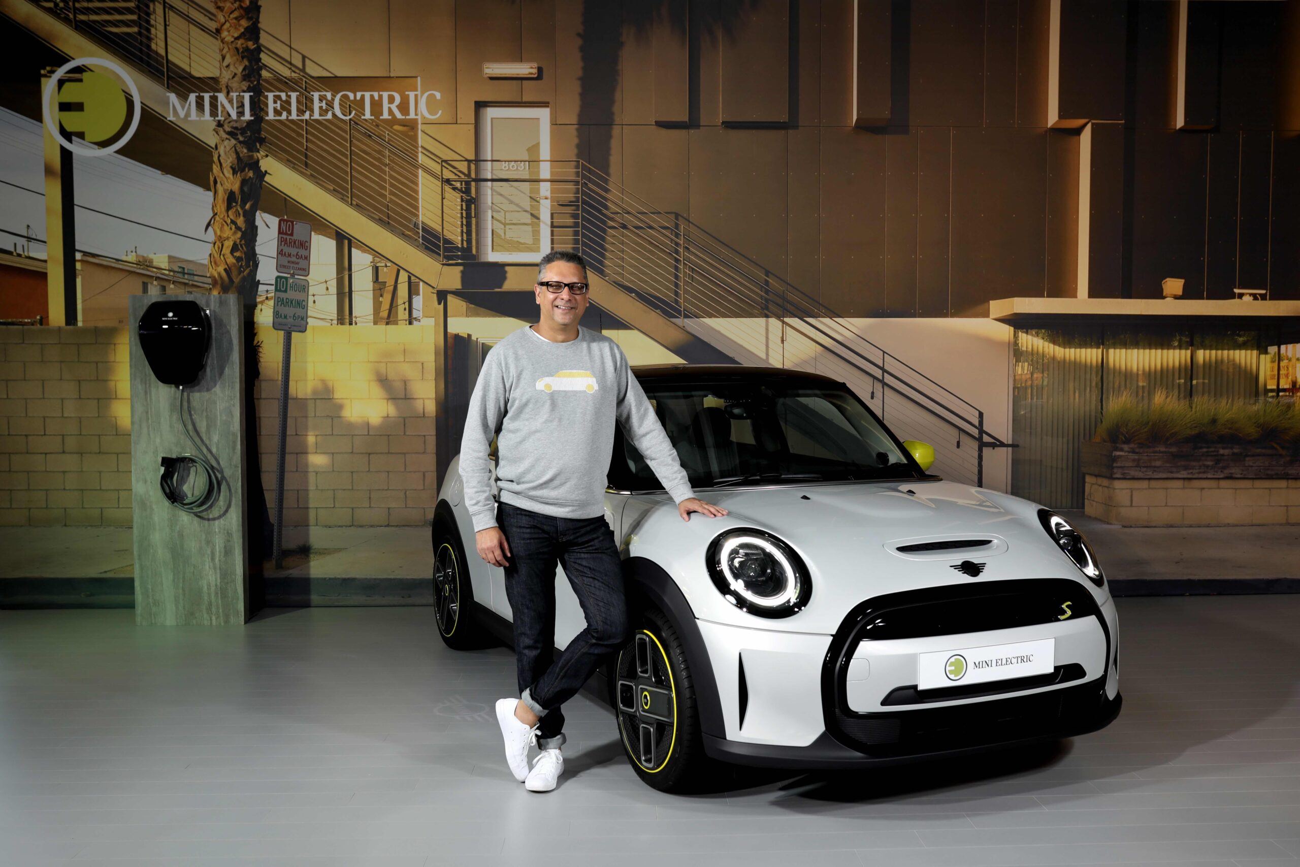 02 Mr. Vikram Pawah President, BMW Group India with the first all-electric MINI 3-Door Cooper SE