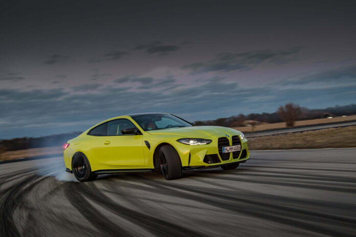 2022 BMW M4 Competition Coupé India Launch Price Revealed (2)