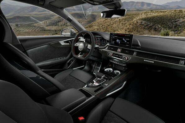 Audi RS 4 Avant with competition plus package
