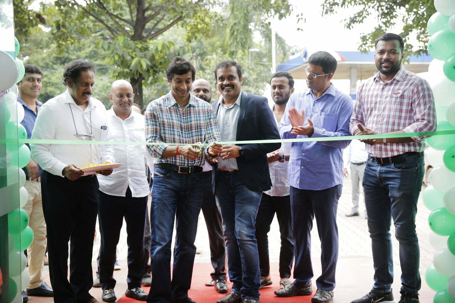 Turtle Wax Bangalore Car Care Studio Inaugurated With Narain Karthikeyan (3)