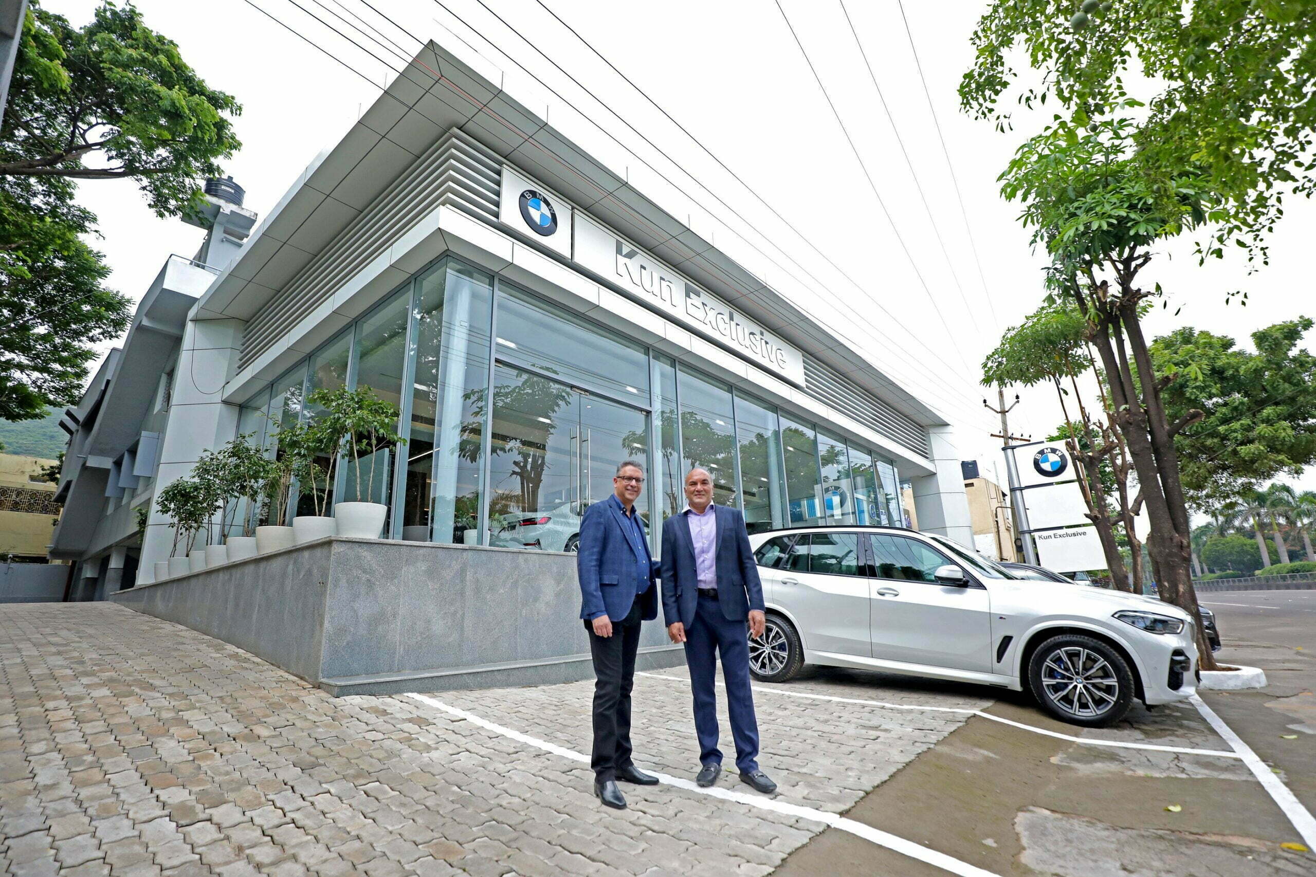 BMW Reaches Vizag With Dealer Partner Kun As It Expands Far East