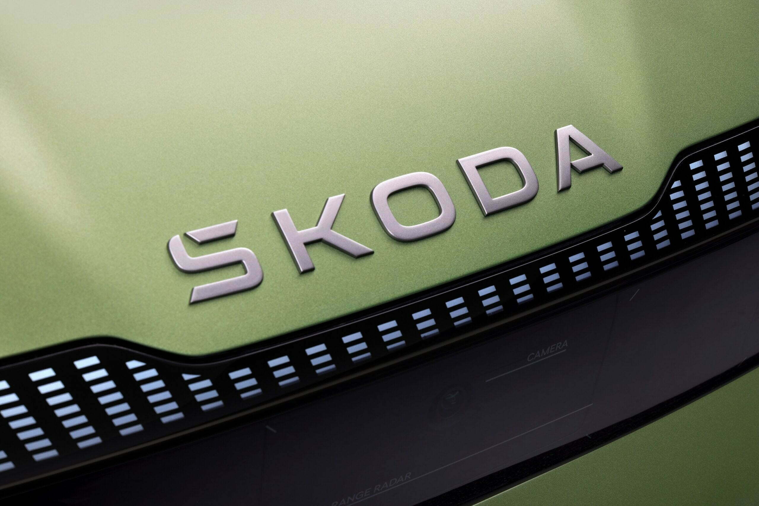 Skoda Vision Concept 7S And New Logo Revealed! (2)