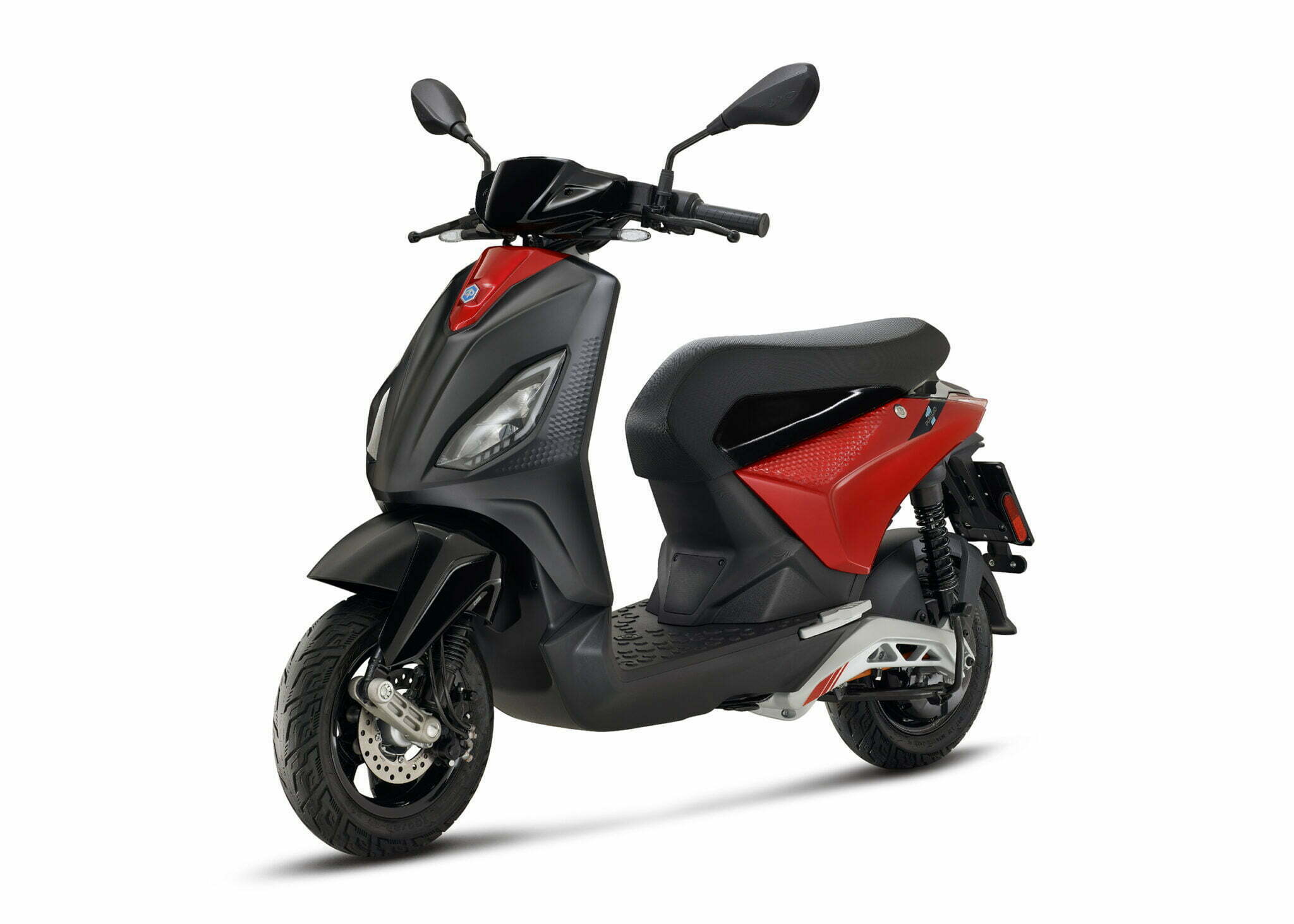 Piaggio 1 Electric Scooter Revealed At EICMA