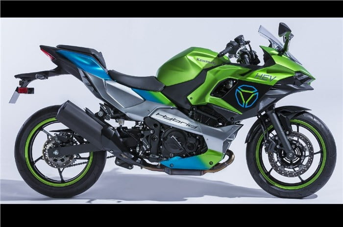 Kawasaki Hybrid And Electric Motorcycles Almost Ready For Launch (2)