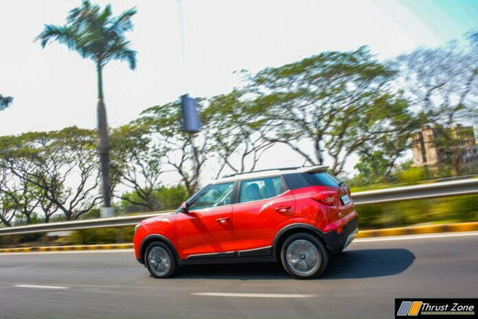 2022-mahindra-xuv300-petrol-automatic-Review-2