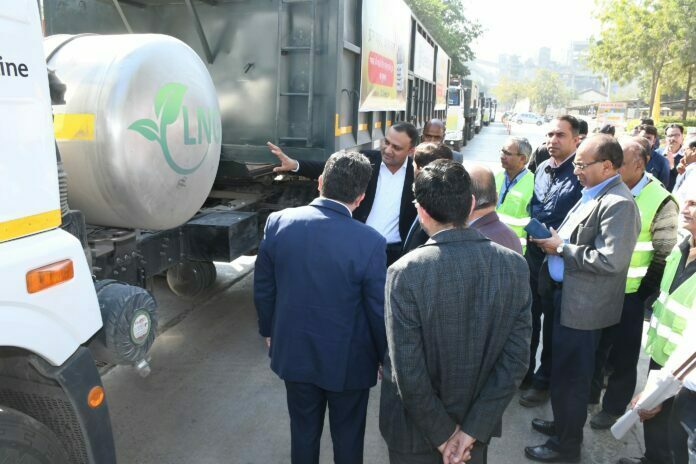 Blue Energy Motors LNG Powered Trucks Are India's First!