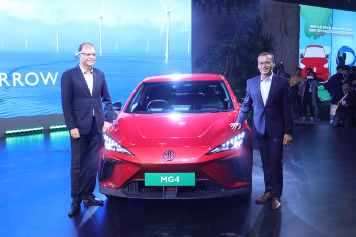 MG4 and MG EHS EV Showcased Ahead Of Launch At Auto Expo 2023 (1)