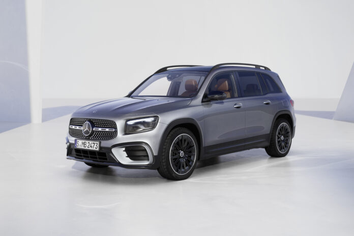 Updated 2023 Mercedes Benz GLB India launch price