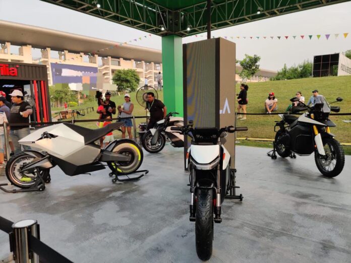 Ola Electric Presented Its Motorcycle Concepts At MotoGp (1)