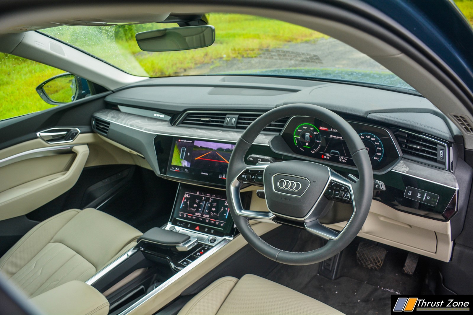 2023-2022-Audi-e-tron-facelift-q8-india-review-9