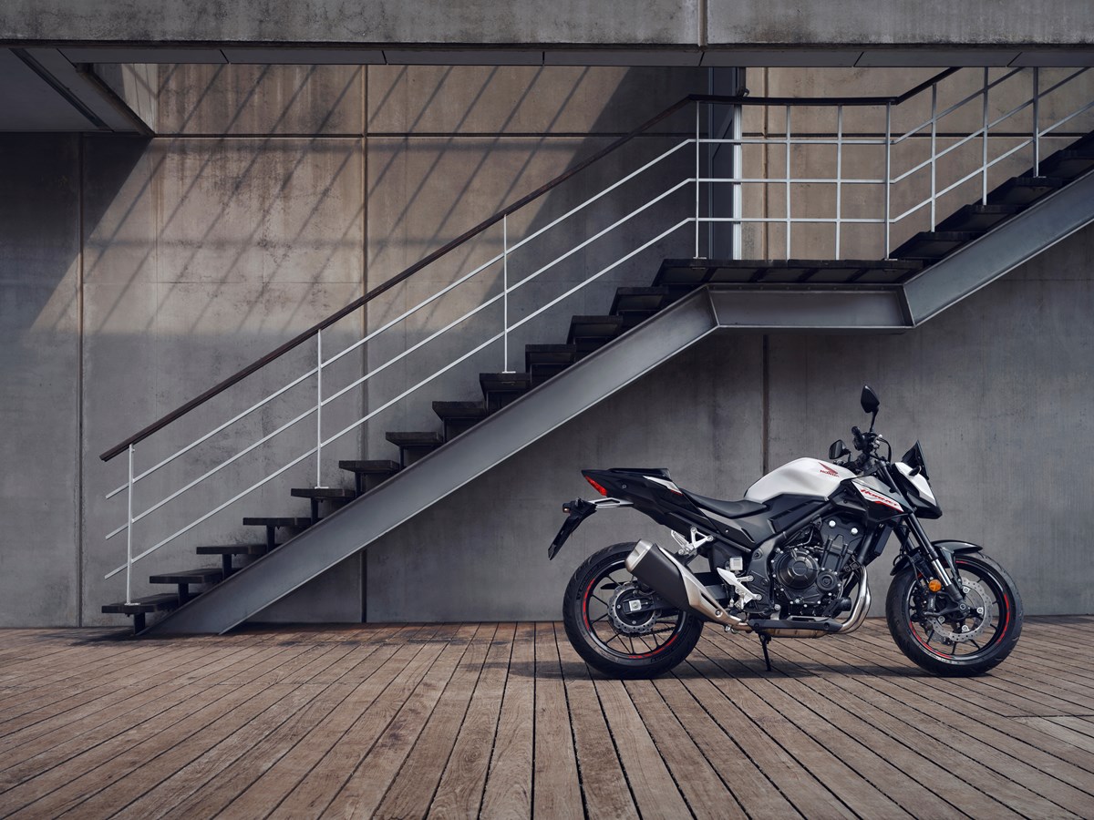 24YM CB500 HORNET