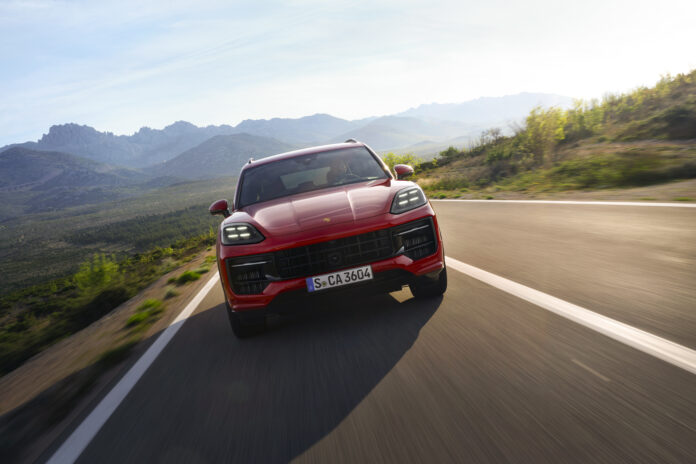 2024 New Porsche Cayenne Gran Turismo Sport Revealed (1)