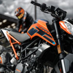2024 KTM Duke 200 Updated With Technology and TFT SCREEN! (5)