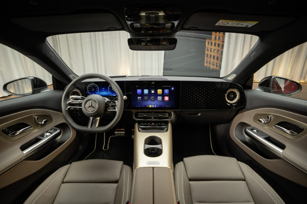 2025 Mercedes-Benz CLA
