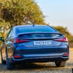 2025-2024-lexus-es-review (1)