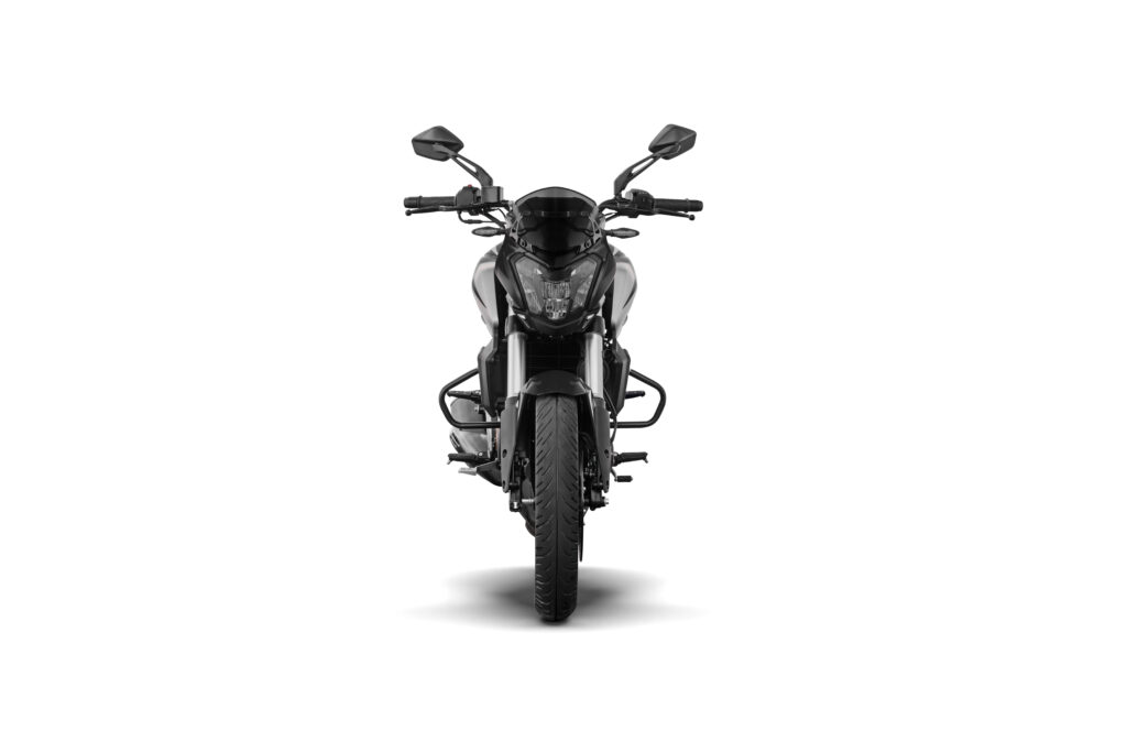 2025 Bajaj Dominar 400 And 250 Launched With Features From NS 400 (1)