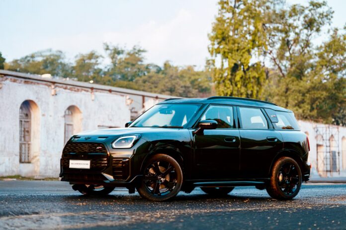 2025 MINI Countryman E John Cooper Works Pack Launched In India