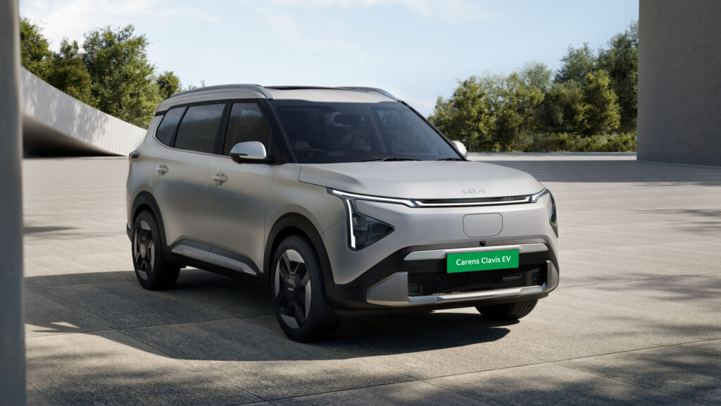 Kia Carens Clavis EV_09