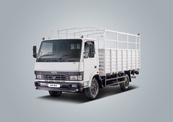 Image - Tata LPT 812