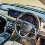 22025-2024-mahindra-xuv-700-road-test-review-1