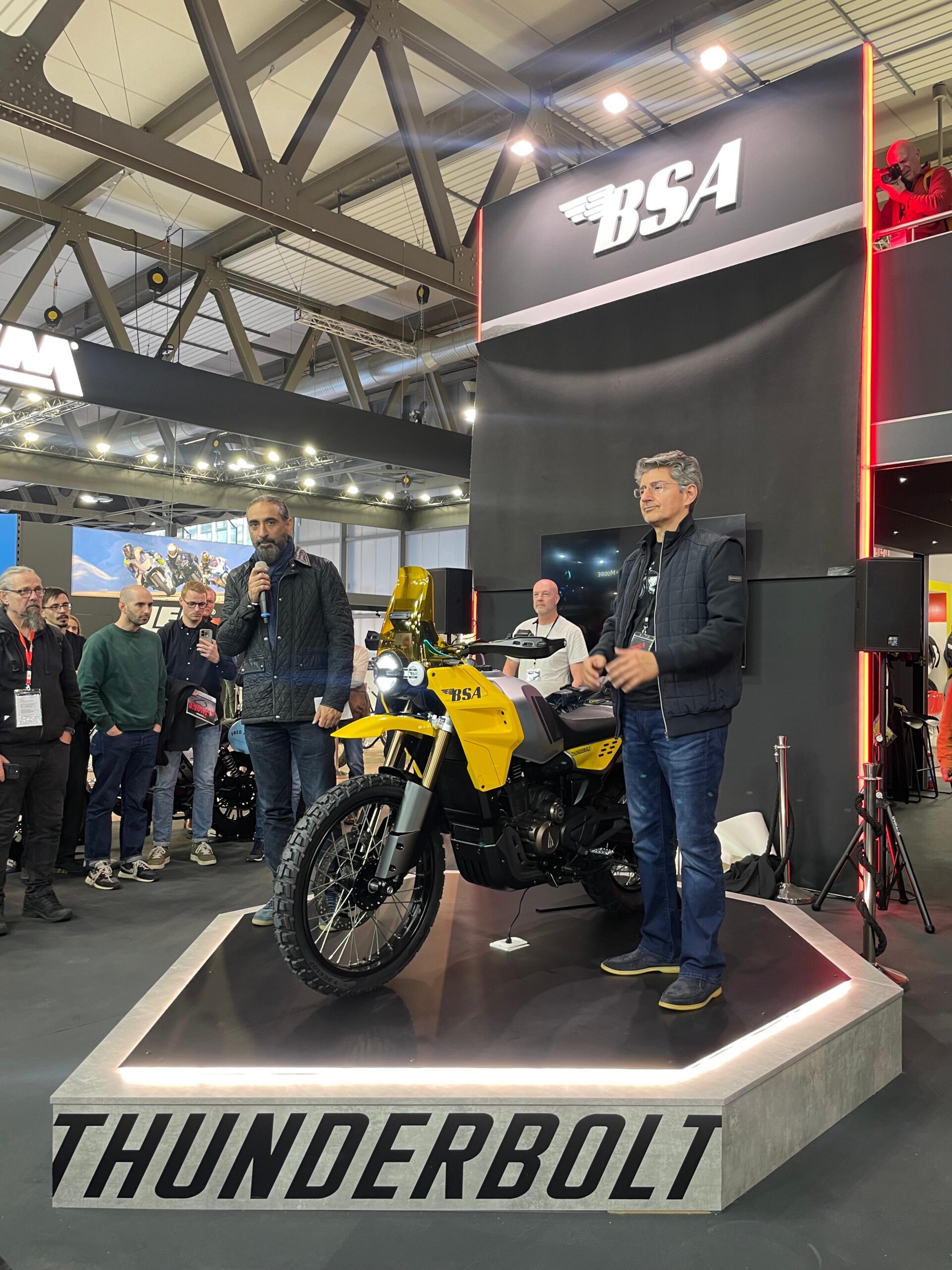 BSA Thunderbolt Adventure Motorcycle Revealed At EICMA (1)