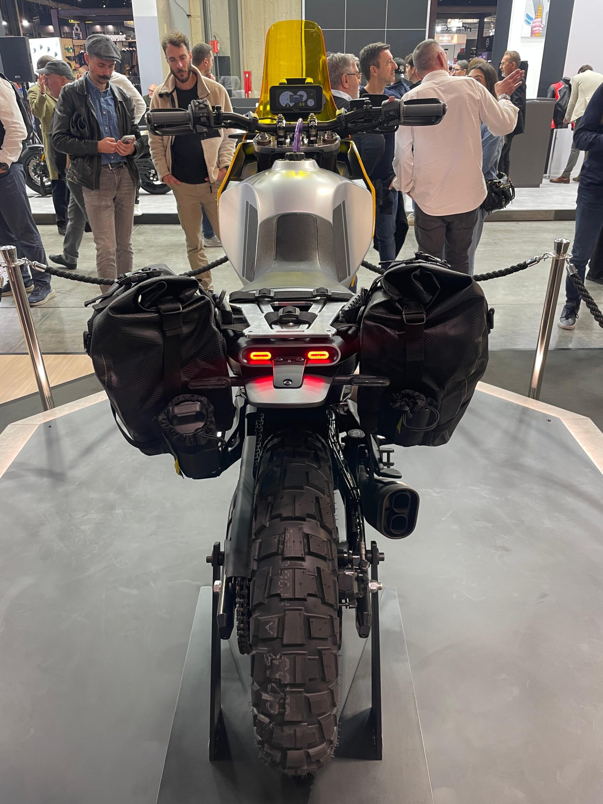 BSA Thunderbolt Adventure Motorcycle Revealed At EICMA (1)
