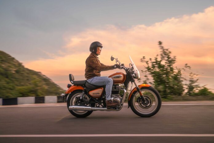 Royal Enfield Meteor 350 Sundowner Orange Special Edition