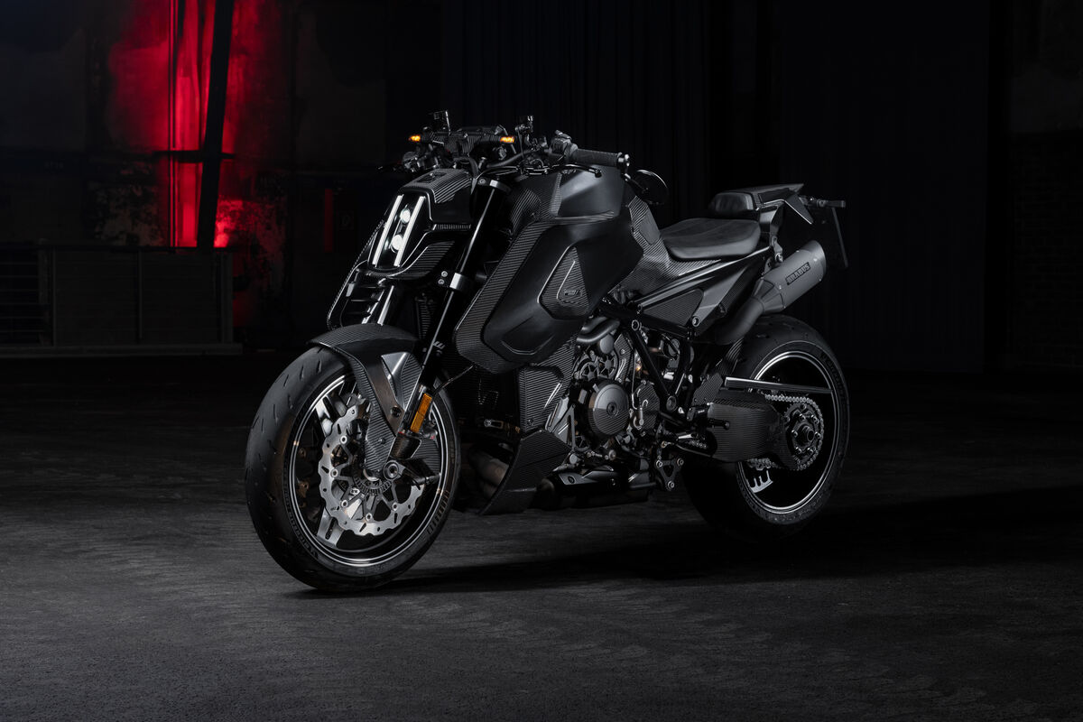 ktm BRABUS 1400 R SIGNATURE EDITION (1)