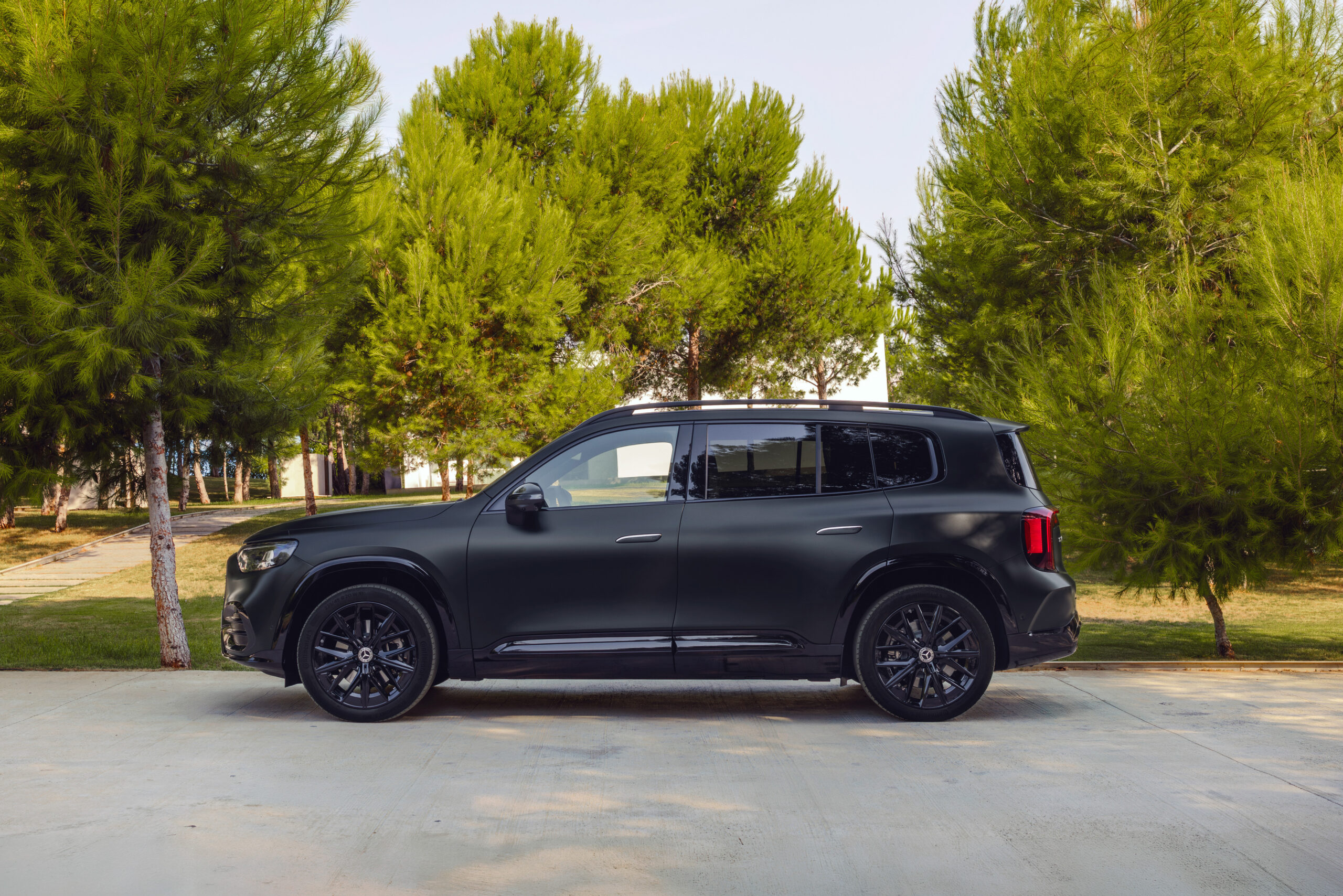 2026 Mercedes-Benz GLB Revealed With Big Updates!